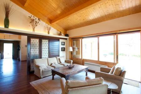 Impresionant Xalet La Roca Forada Apartment Guils de Cerdana Luaran gambar