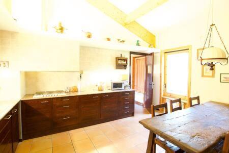 Impresionant Xalet La Roca Forada Apartment Guils de Cerdana Luaran gambar